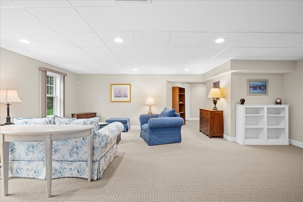 33 Adams Farm Road, Unit 9B Shrewsbury, MA 01545 - Photo 33 of 39 Gallery Image 33