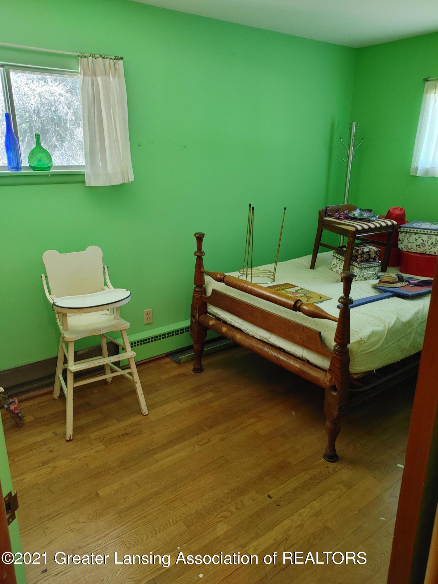 5012 Mohawk Road Okemos, MI 48864 - Photo 8 of 25 0617211233_HDR