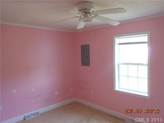 223 Cindy Road Salisbury, NC 28147 - Photo 10 of 12