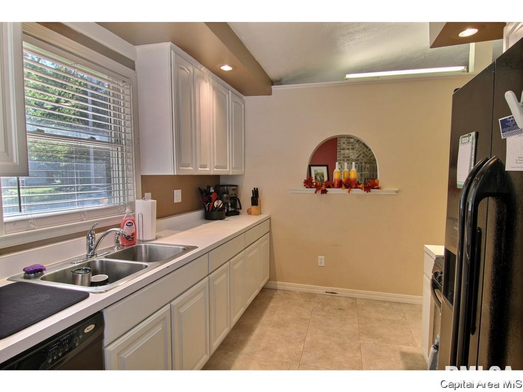 3109 Piper Road Springfield, IL 62707 - Photo 9 of 27