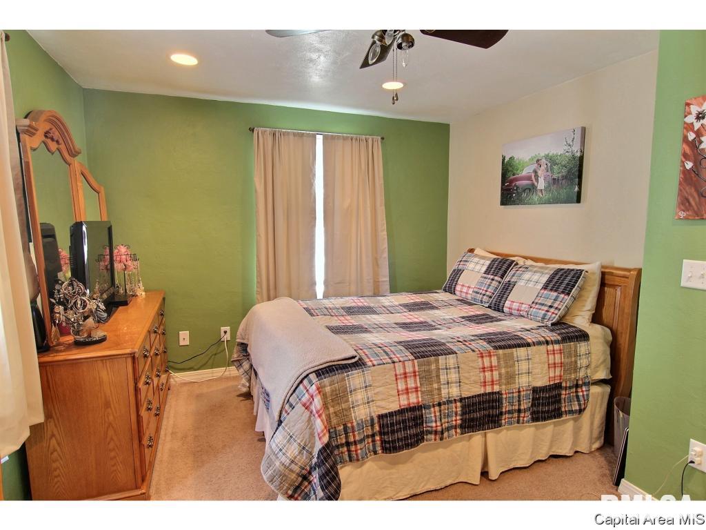 3109 Piper Road Springfield, IL 62707 - Photo 10 of 27