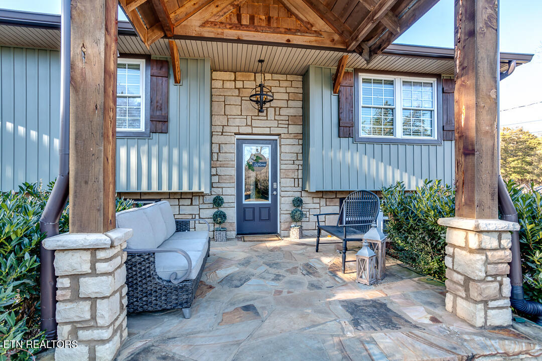 9526 Crisman Road Heiskell, TN 37754 - Photo 4 of 45 005250129-1-9526CrismanRdHeiskellTn-SCRE