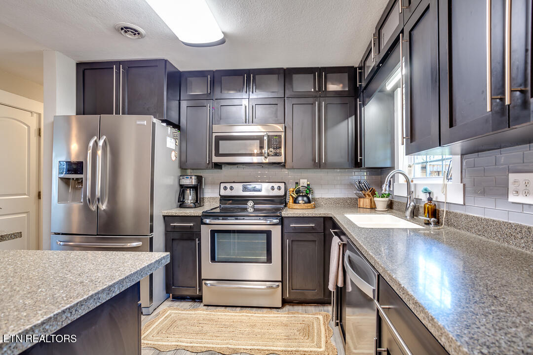 9526 Crisman Road Heiskell, TN 37754 - Photo 10 of 45 014250129-1-9526CrismanRdHeiskellTn-SCRE