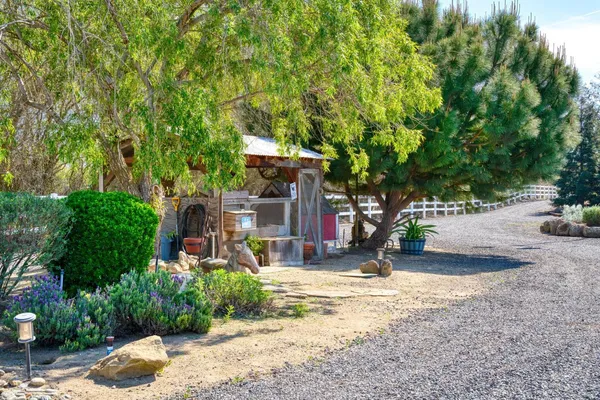 $1,825,000 | 15303 Orange Blossom Road, Oakdale, CA 95361