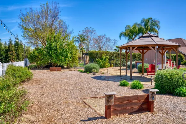 $1,825,000 | 15303 Orange Blossom Road, Oakdale, CA 95361