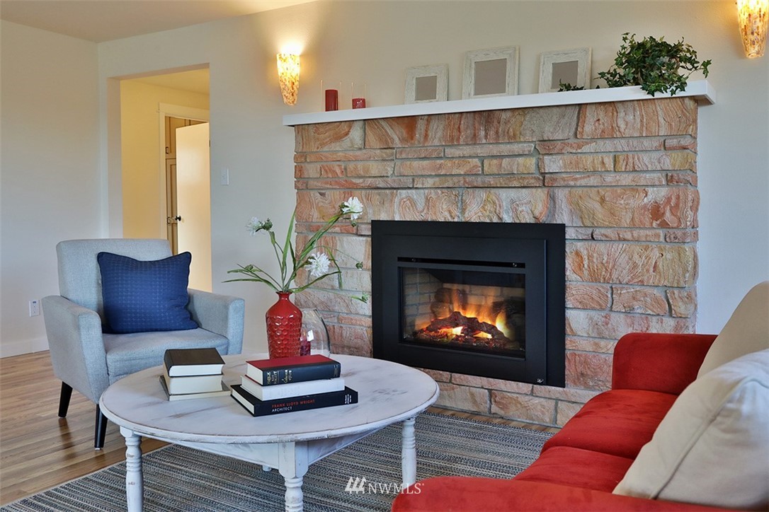 1360 East Bercot Road Freeland, WA 98249 - Photo 14 of 39 Gallery Image 14