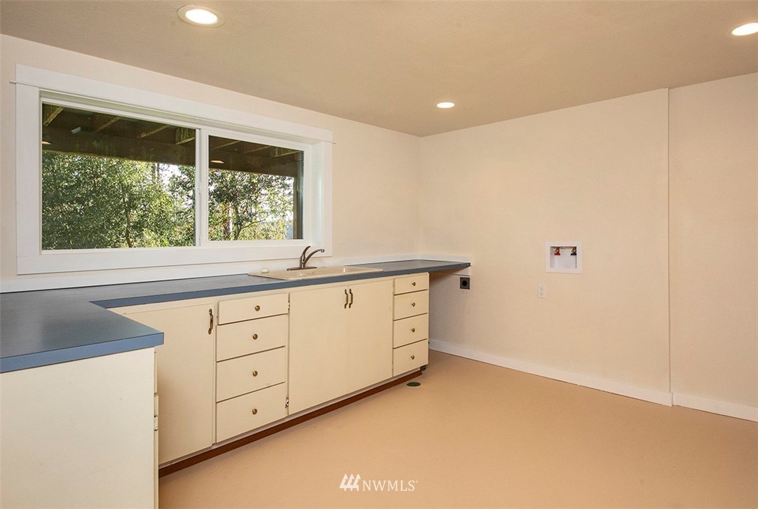 1360 East Bercot Road Freeland, WA 98249 - Photo 31 of 39 Gallery Image 31