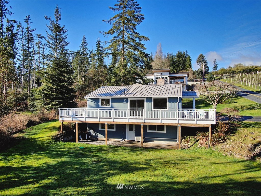 1360 East Bercot Road Freeland, WA 98249 - Photo 33 of 39 Gallery Image 33