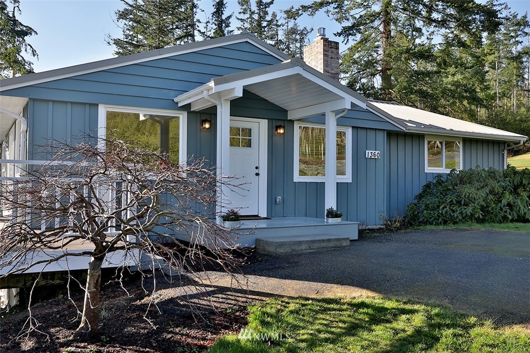 1360 East Bercot Road Freeland, WA 98249 - Photo 10 of 39 Gallery Image 10