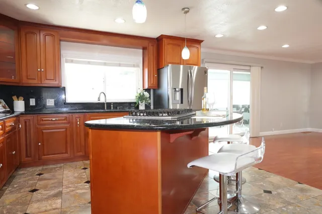 $389,900 | 5450 Monterey Road, Unit 168, San Jose, CA 95111