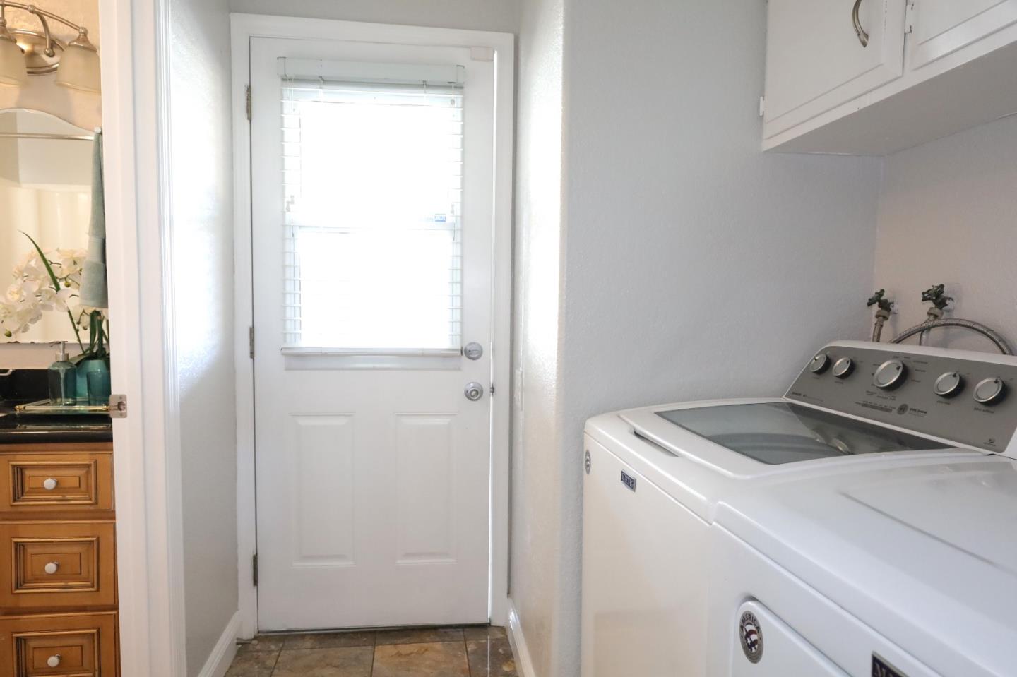 5450 Monterey Road, Unit 168 San Jose, CA 95111 - Photo 54 of 65 a utility room with dryer and washer