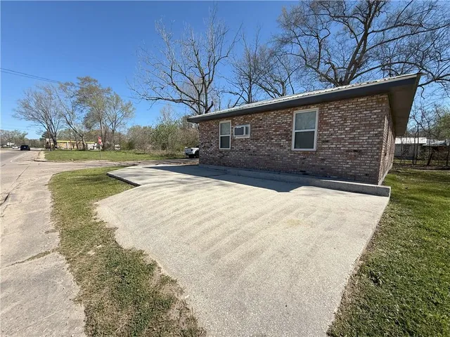 $165,000 | 800 East 5th Street, Bogalusa, LA 70427