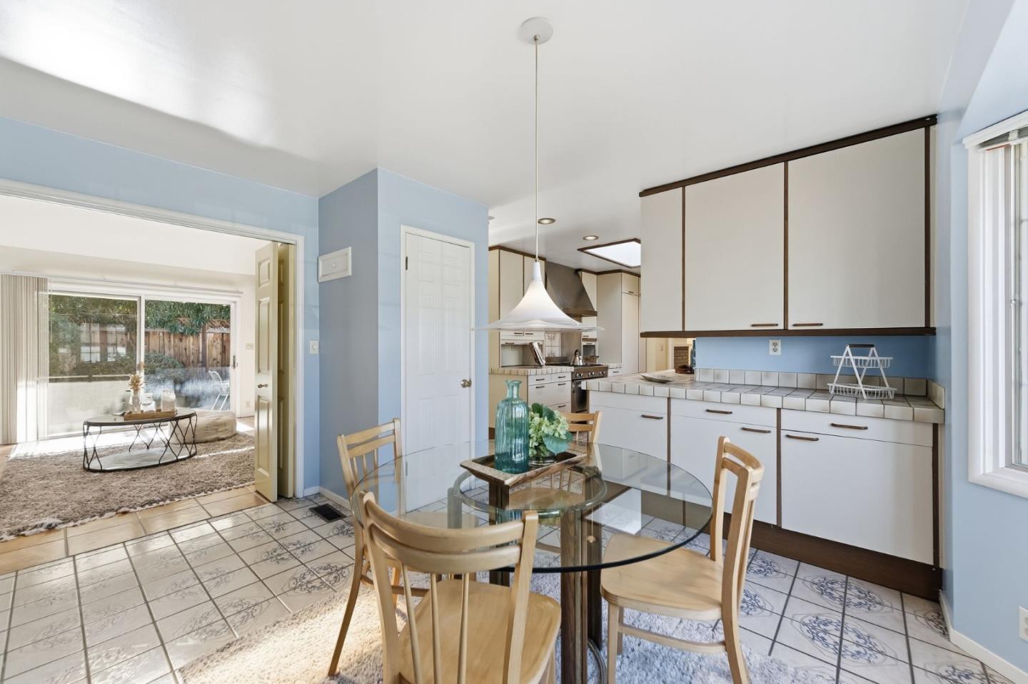 28 Willow Road Menlo Park, CA 94025 - Photo 25 of 35