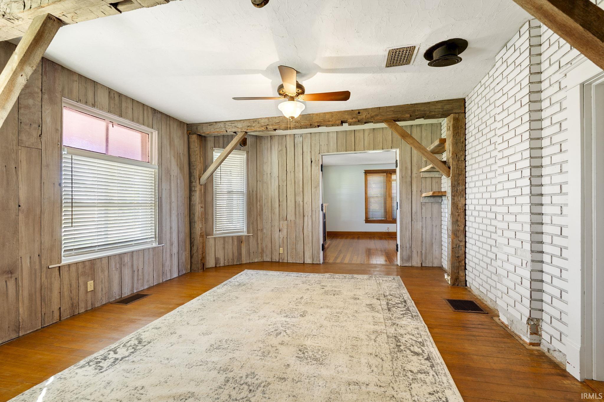 4033 East 900 North Decatur, IN 46733 - Photo 13 of 36