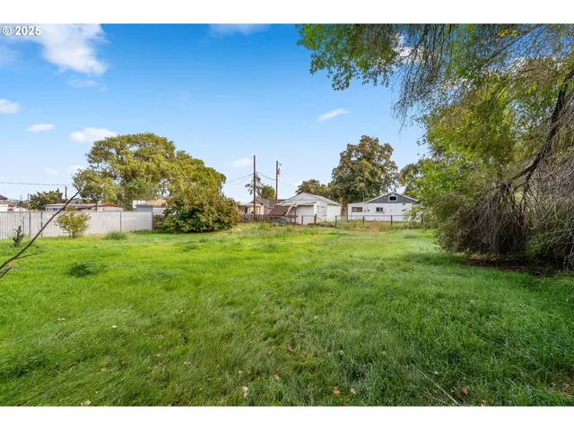 $225,000 | 921 Verdant Street, The Dalles, OR 97058