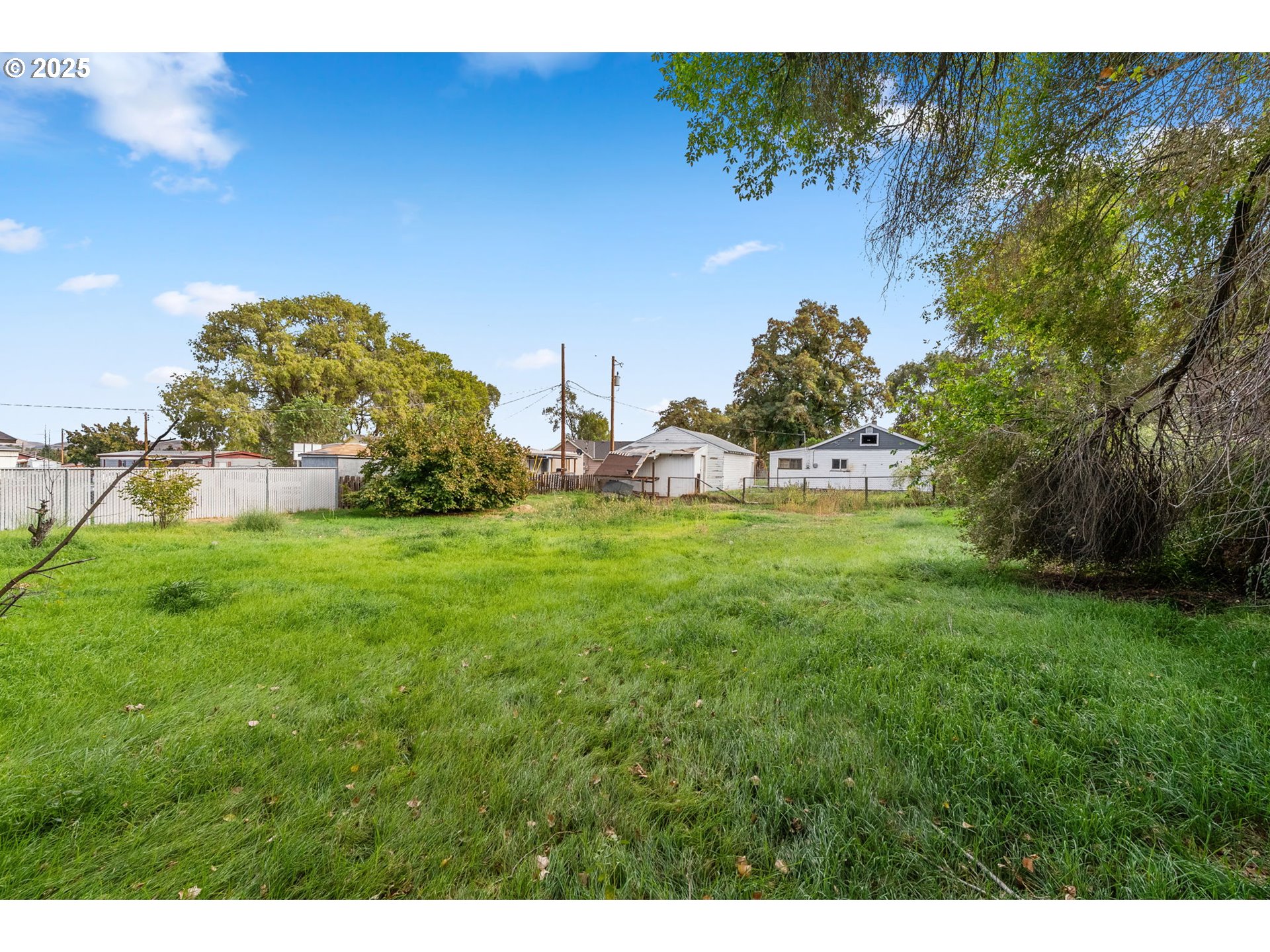 921 Verdant Street The Dalles, OR 97058 - Photo 11 of 24