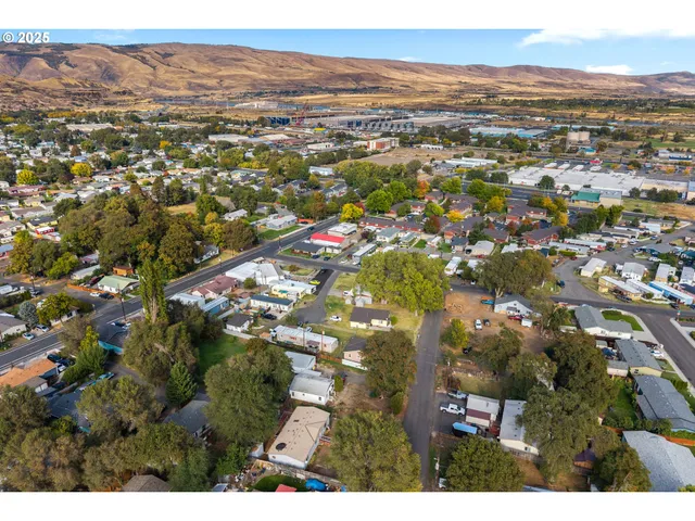 $225,000 | 921 Verdant Street, The Dalles, OR 97058