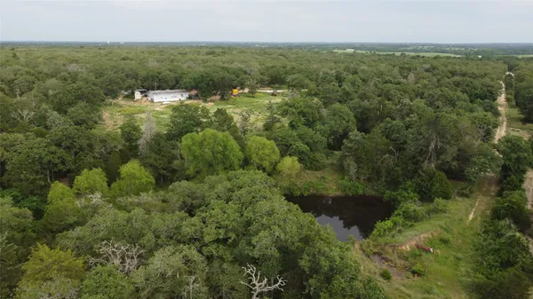 $550,000 | 1085 Private Road 3063, Thrall, TX 76578