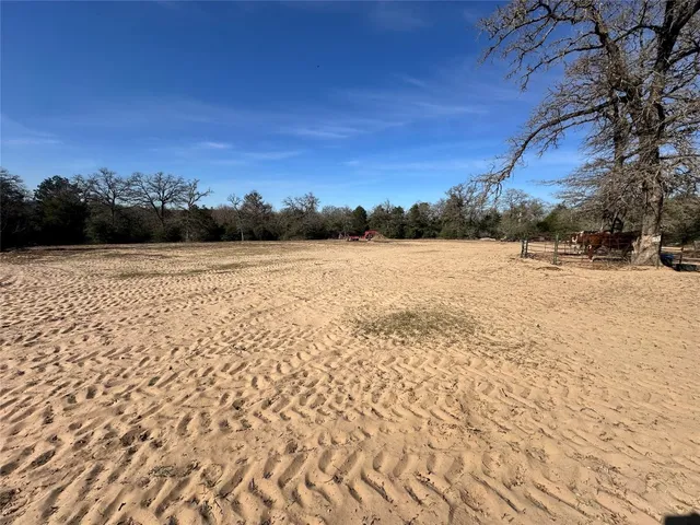 $550,000 | 1085 Private Road 3063, Thrall, TX 76578
