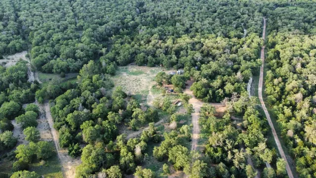 $550,000 | 1085 Private Road 3063, Thrall, TX 76578