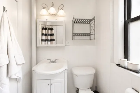 $485,000 | 64 Queensberry Street, Unit 101, Boston, MA 02215