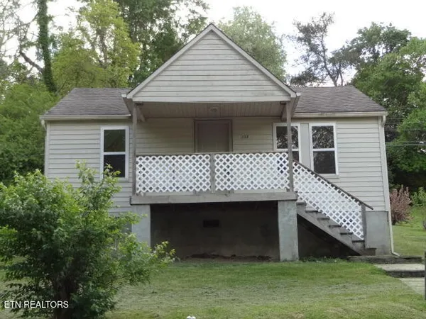$1,000 | 332 Cleveland Street, Crossville, TN 38555