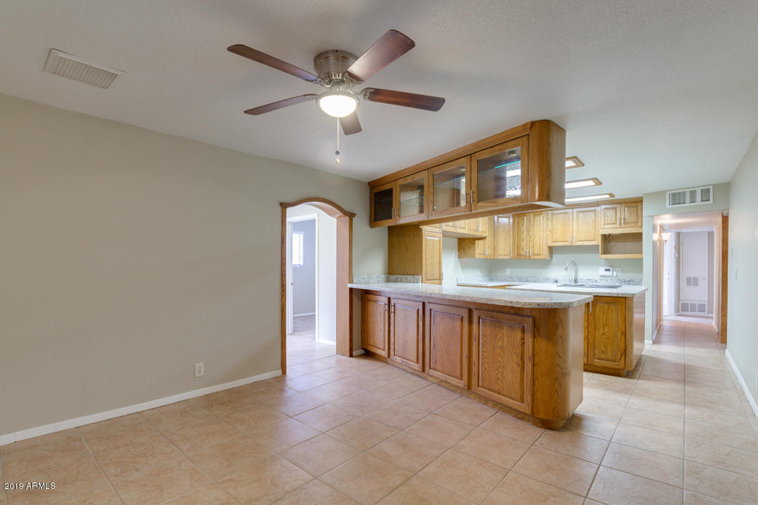 3430 West Bloomfield Road Phoenix, AZ 85029 - Photo 9 of 34 09-Bloomfield