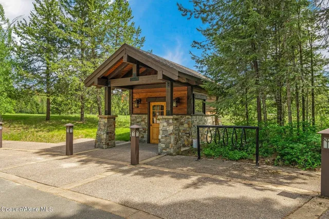 $1,399,000 | L4-blk1 L4-blk1 Avenue, Priest River, ID 83856