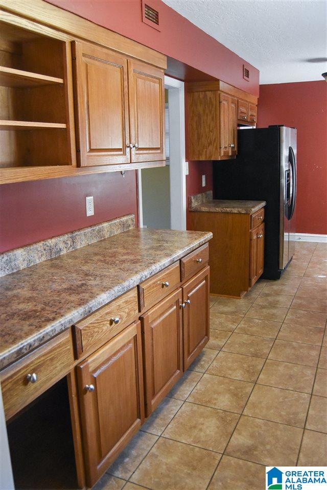 565 Morton Road Anniston, AL 36205 - Photo 10 of 29