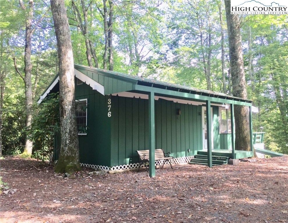 376 Windridge Road Newland, NC 28657 - Photo 1 of 30 Gallery Image 1