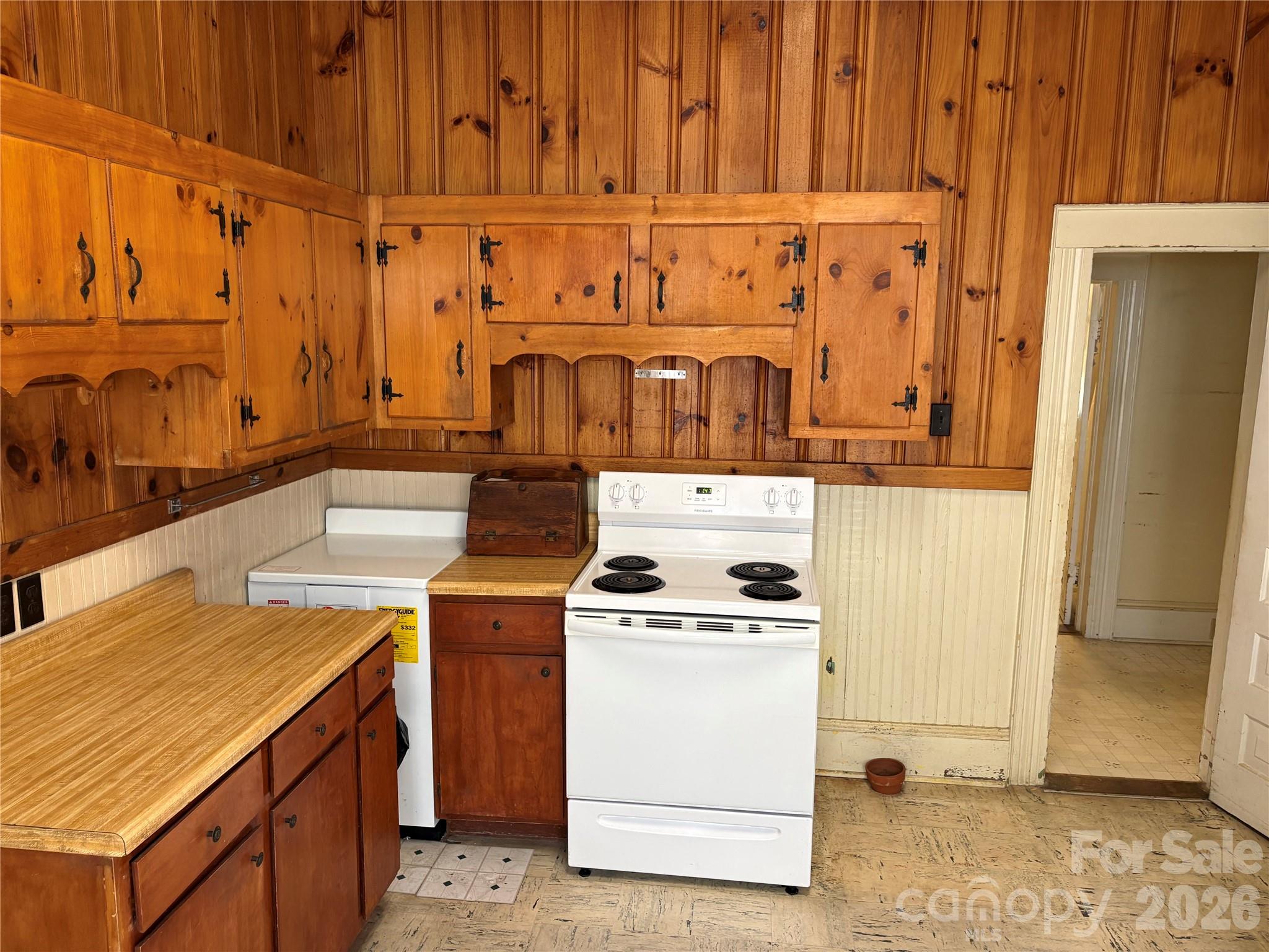 114 Hampton Street Chester, SC 29706 - Photo 11 of 30