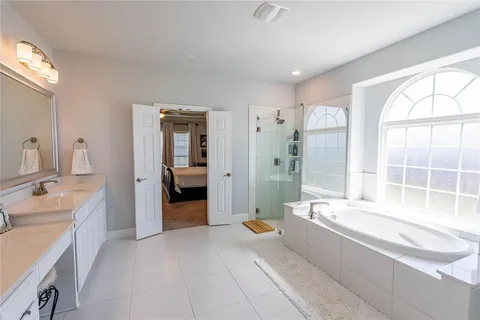 $980,000 | 508 Tennington Lane, Shady Shores, TX 76208