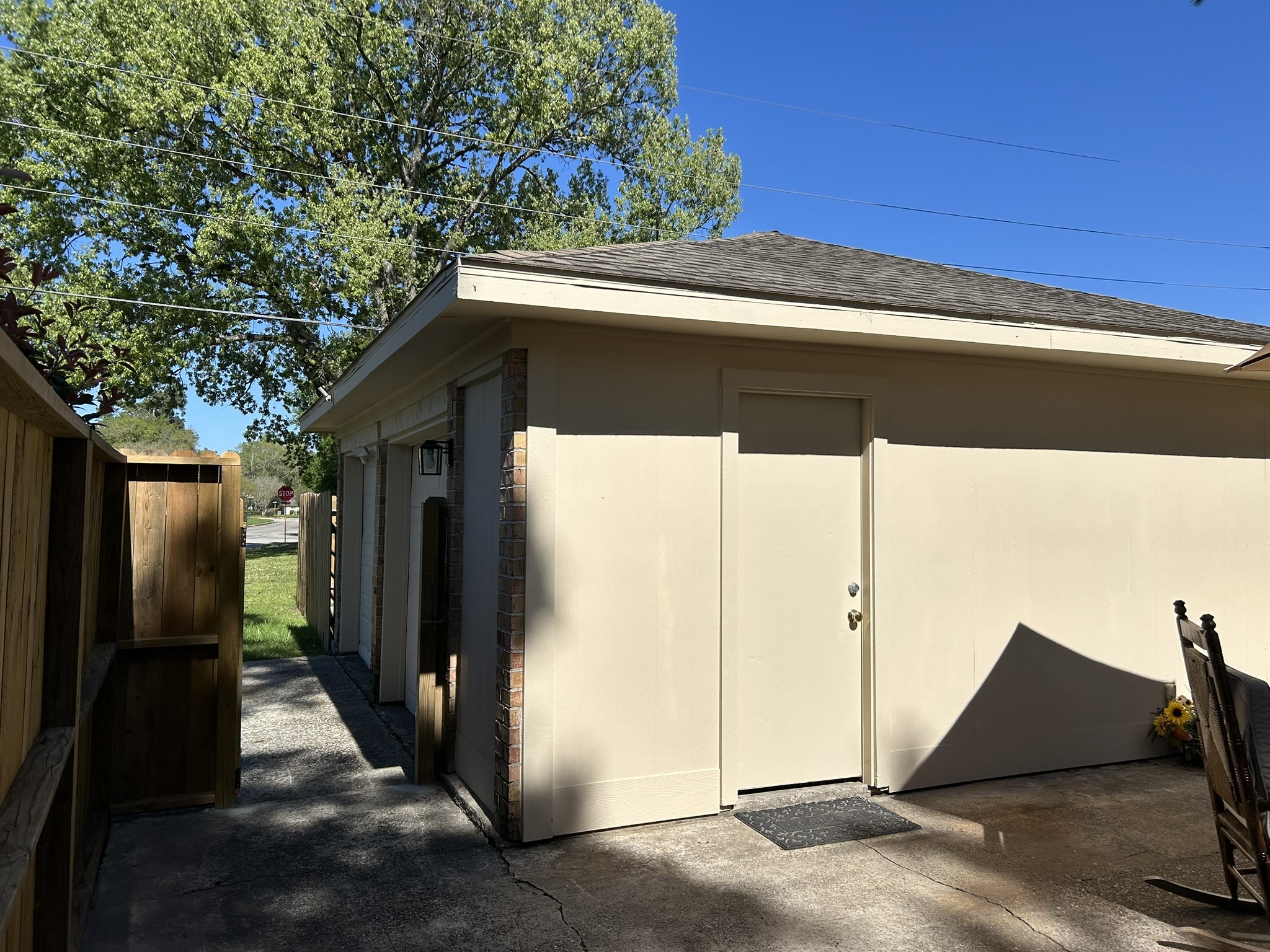 25414 Cottage Hill Lane Spring, TX 77373 - Photo 44 of 50 a side view of a house with a tree