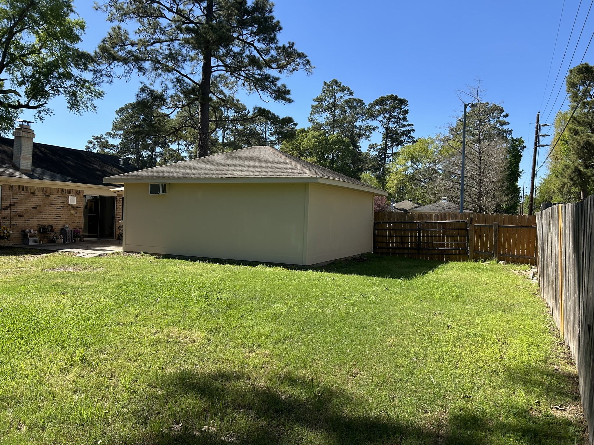 25414 Cottage Hill Lane Spring, TX 77373 - Photo 46 of 50 Side gate to right of the garage