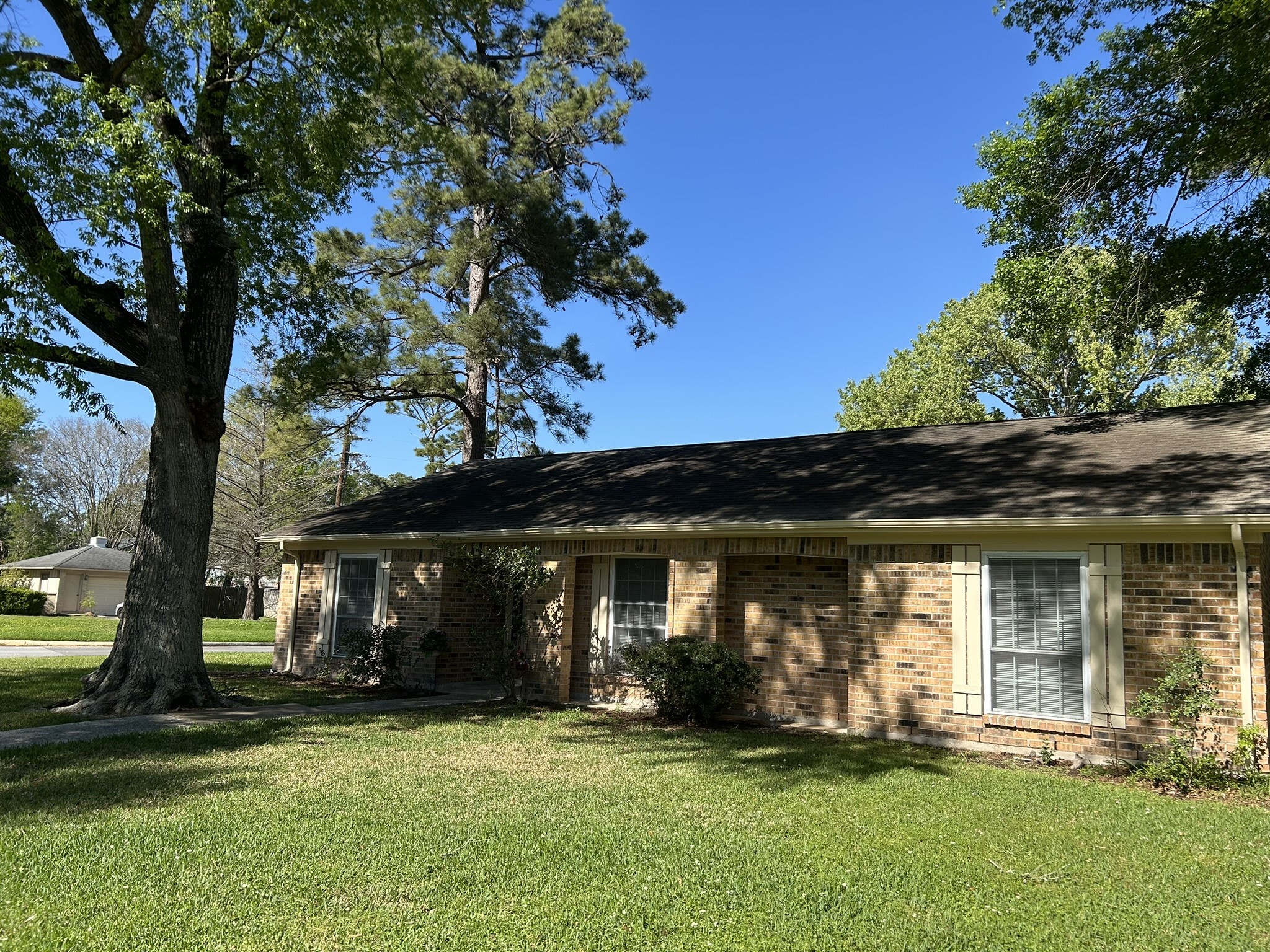 25414 Cottage Hill Lane Spring, TX 77373 - Photo 5 of 50 front view of a house with a yard