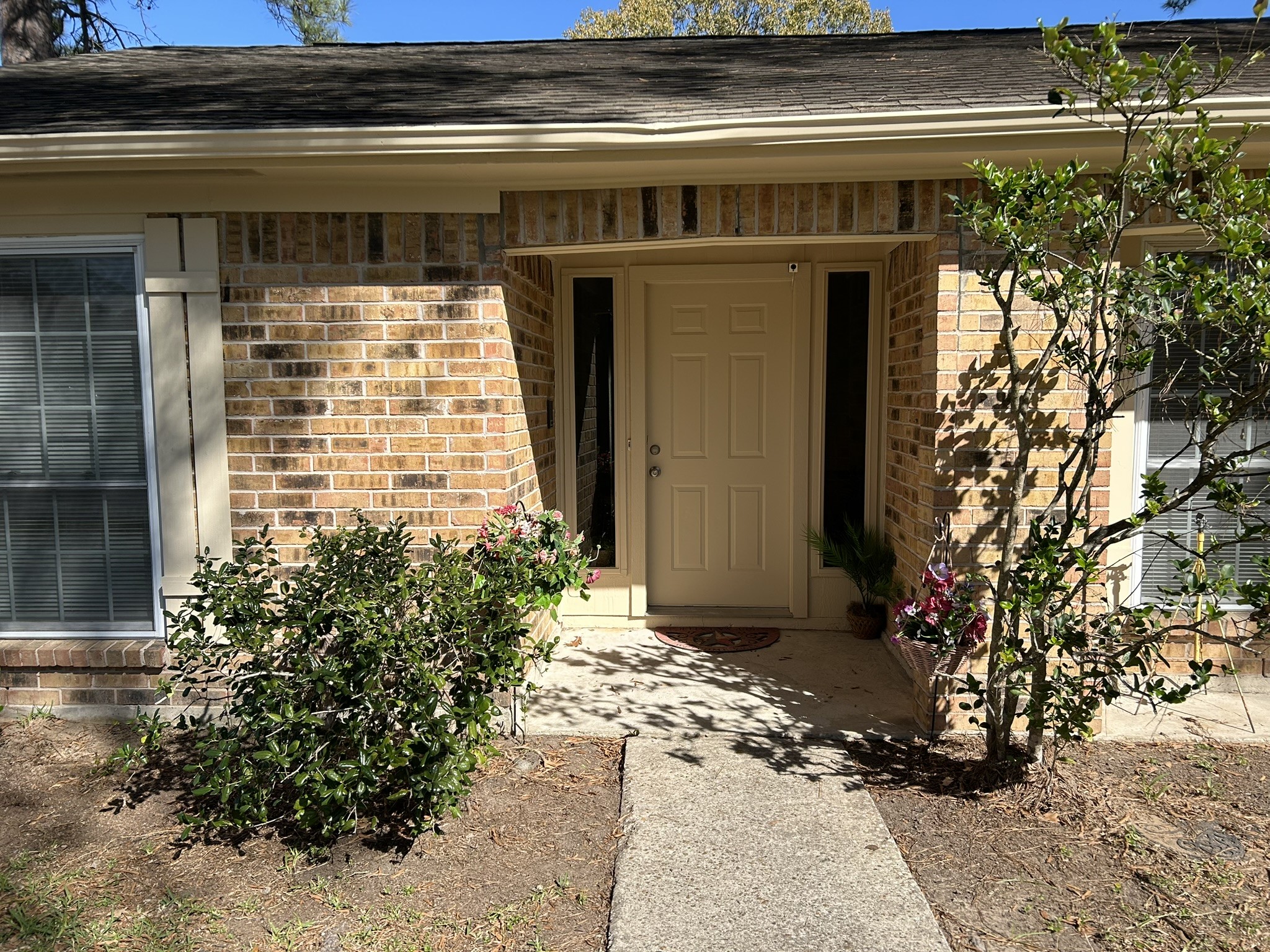 25414 Cottage Hill Lane Spring, TX 77373 - Photo 6 of 50 This property blends comfort, convenience, and charm with a generous 9,949 SF corner lot. ready to move into.