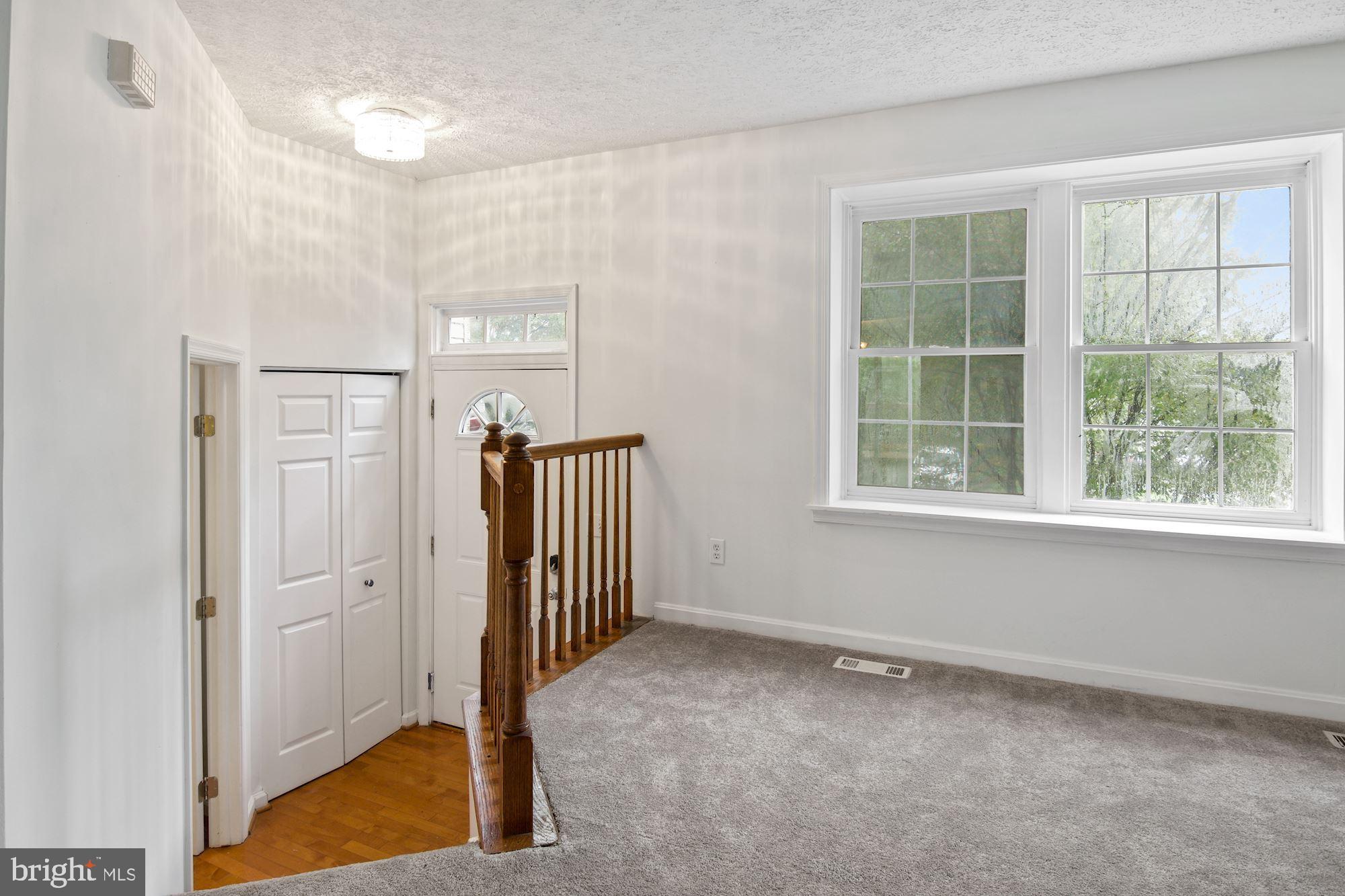 302 Ridgecrest Court Stafford, VA 22554 - Photo 6 of 35