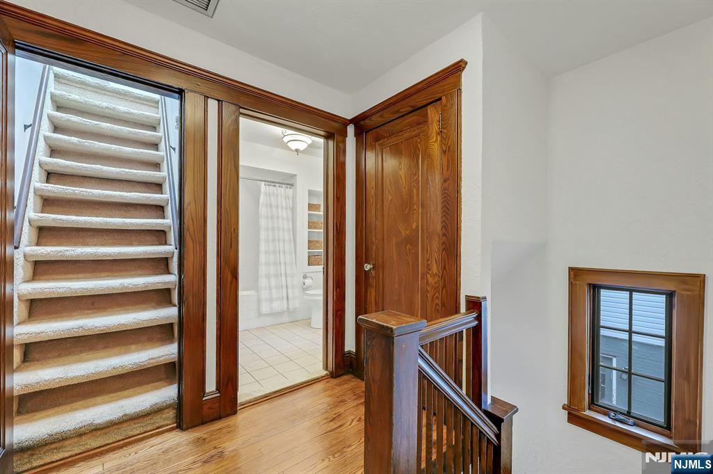 300 Churchill Road Teaneck, NJ 07666 - Photo 30 of 48