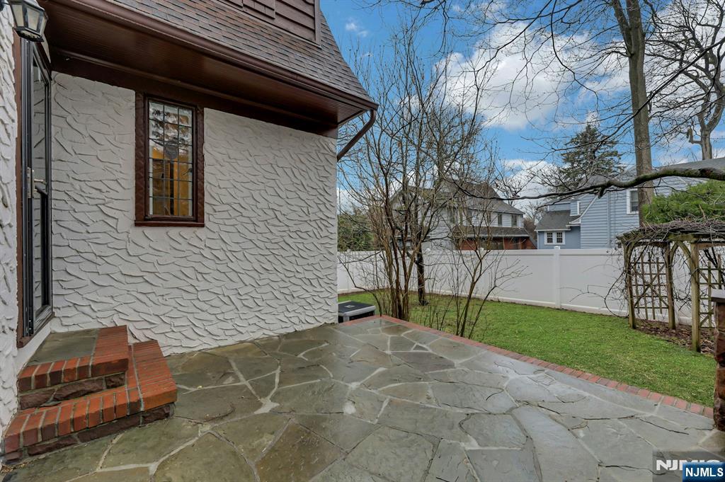 300 Churchill Road Teaneck, NJ 07666 - Photo 42 of 48