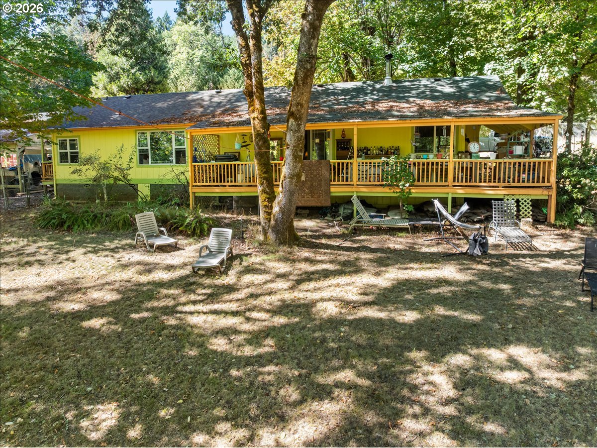 3604 Azalea-Glen Road Glendale, OR 97442 - Photo 4 of 23