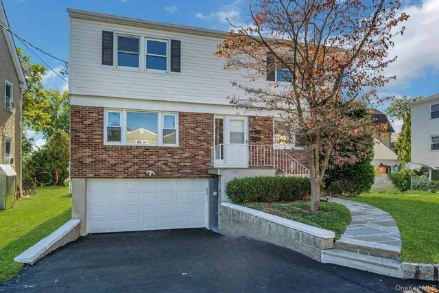 $3,875 | 105 Bradford Street, Unit 2, Harrison, NY 10528