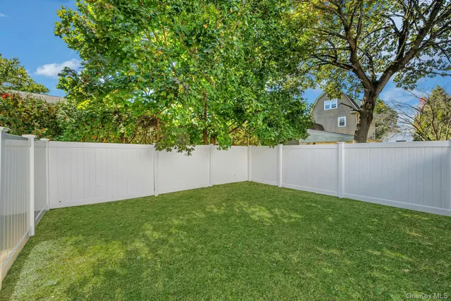 $3,875 | 105 Bradford Street, Unit 2, Harrison, NY 10528