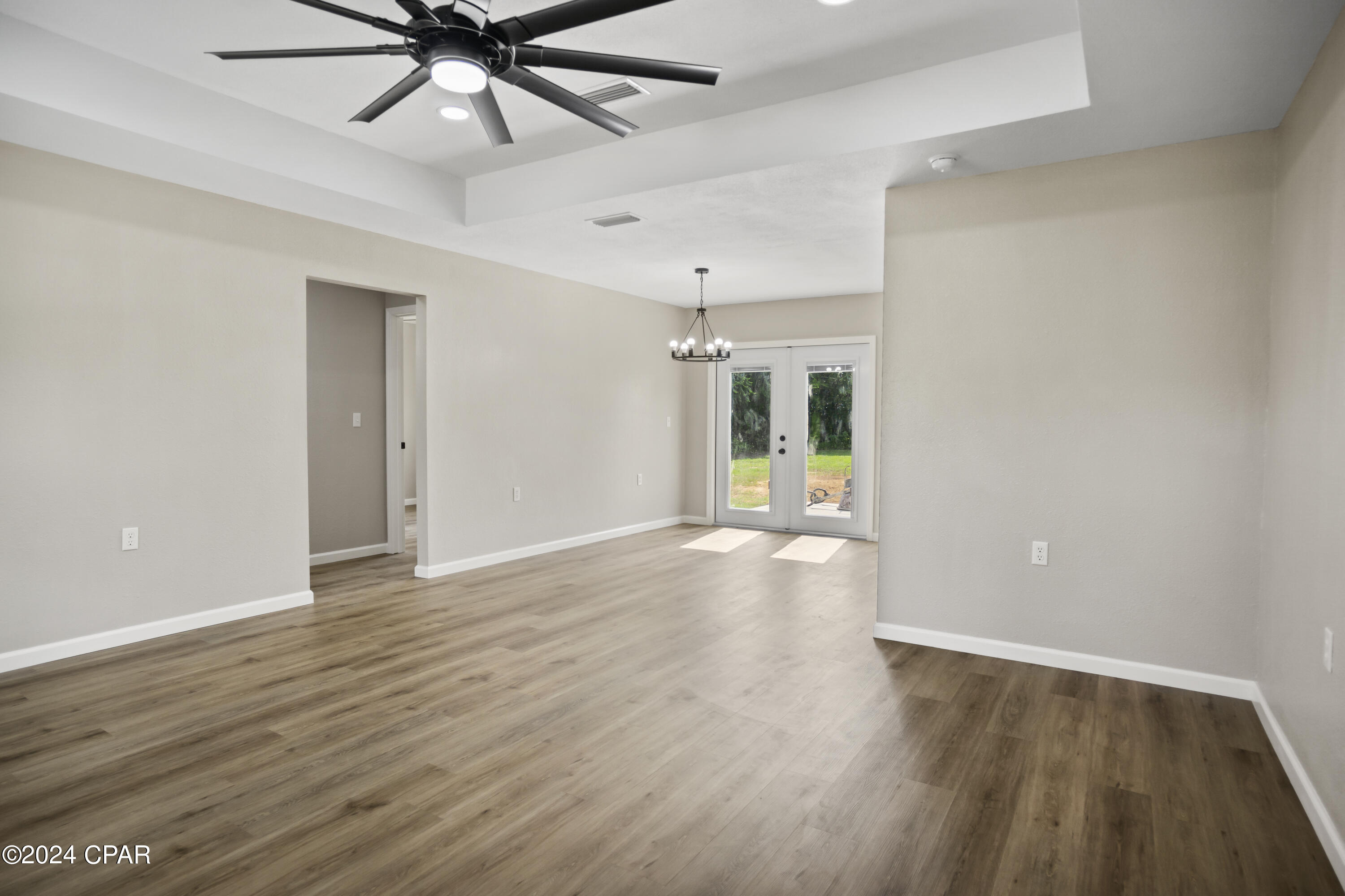 25490 Fuqua Circle Altha, FL 32421 - Photo 3 of 32