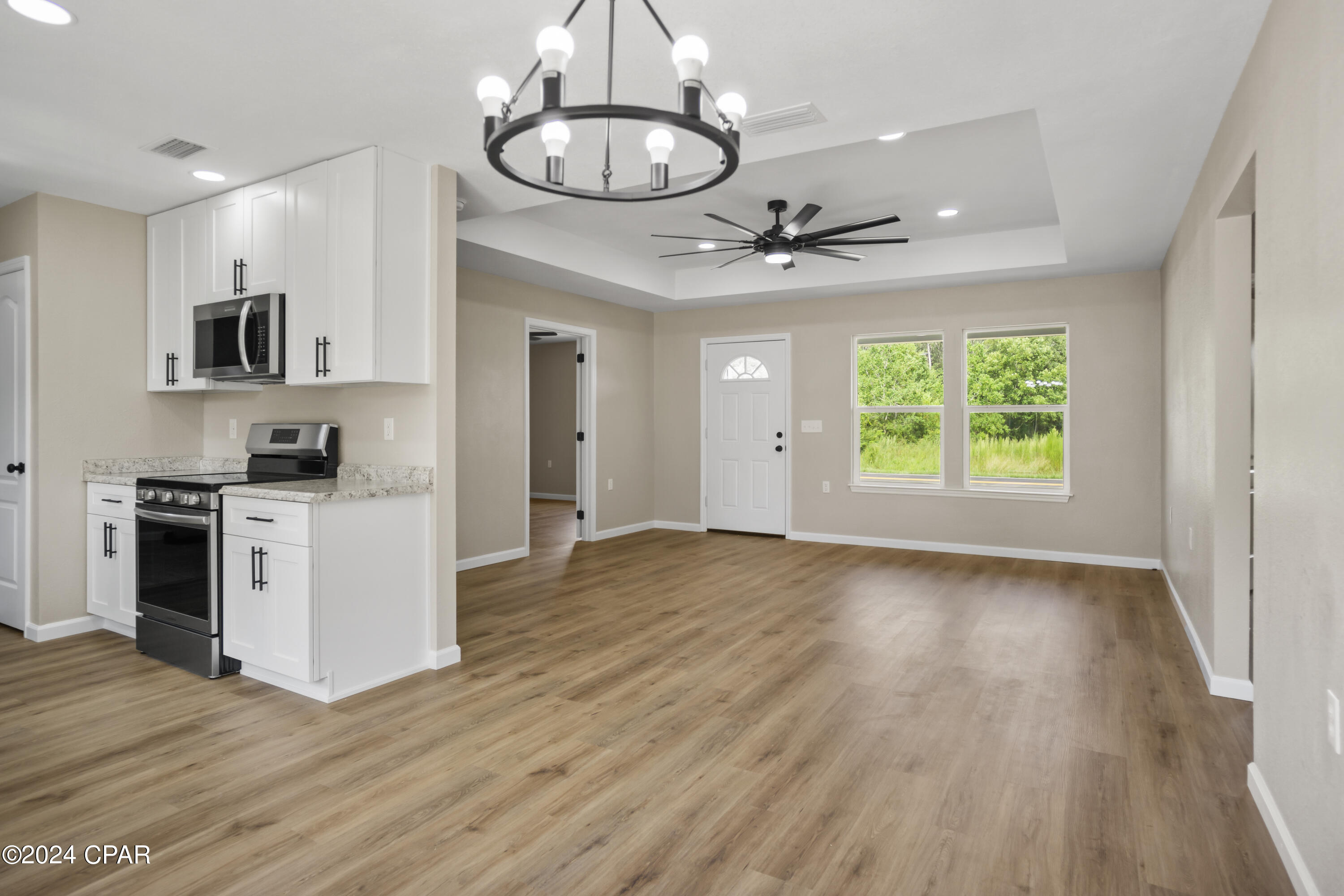 25490 Fuqua Circle Altha, FL 32421 - Photo 6 of 32