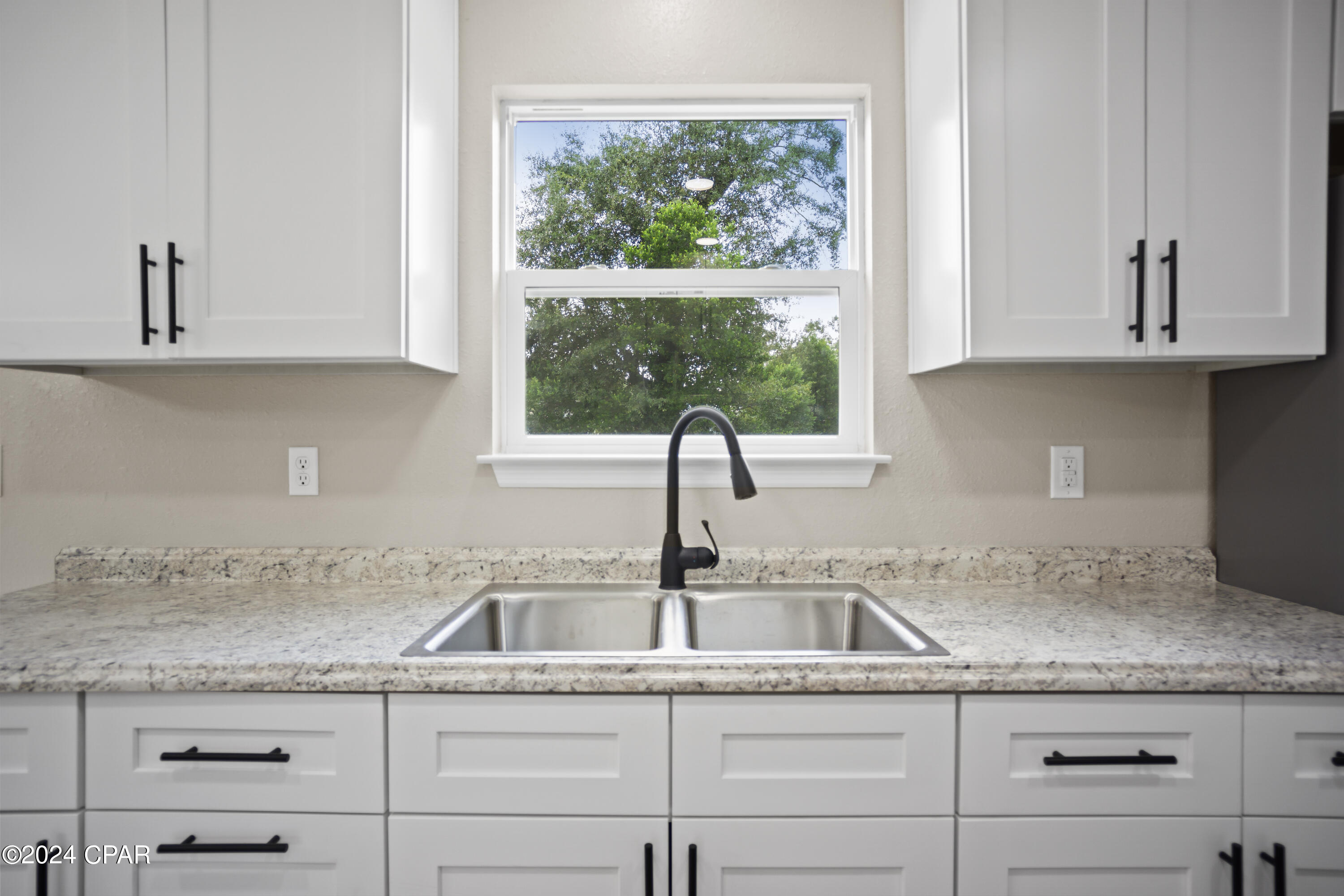 25490 Fuqua Circle Altha, FL 32421 - Photo 8 of 32