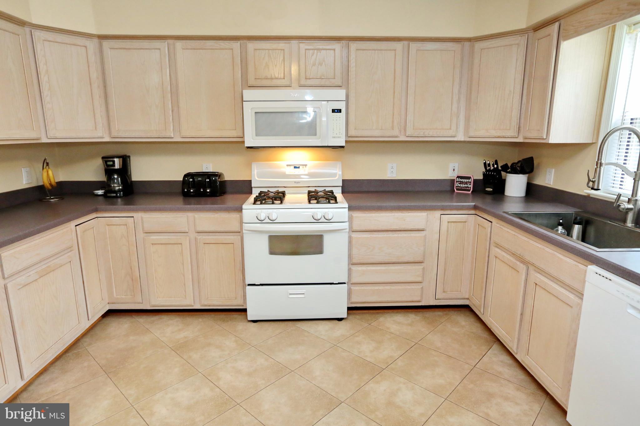 5915 Bicknell Road Indian Head, MD 20640 - Photo 5 of 23 Kitchen