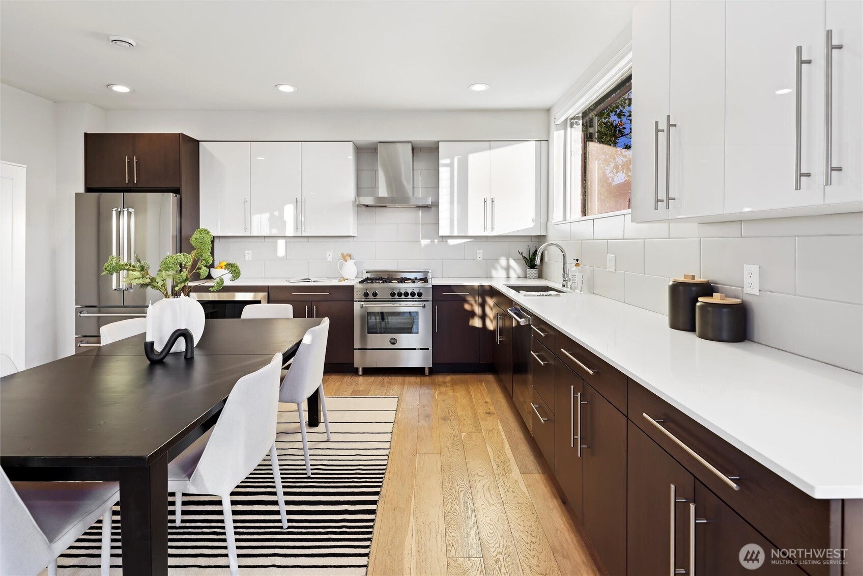 700 South Willow Street Seattle, WA 98108 - Photo 12 of 36