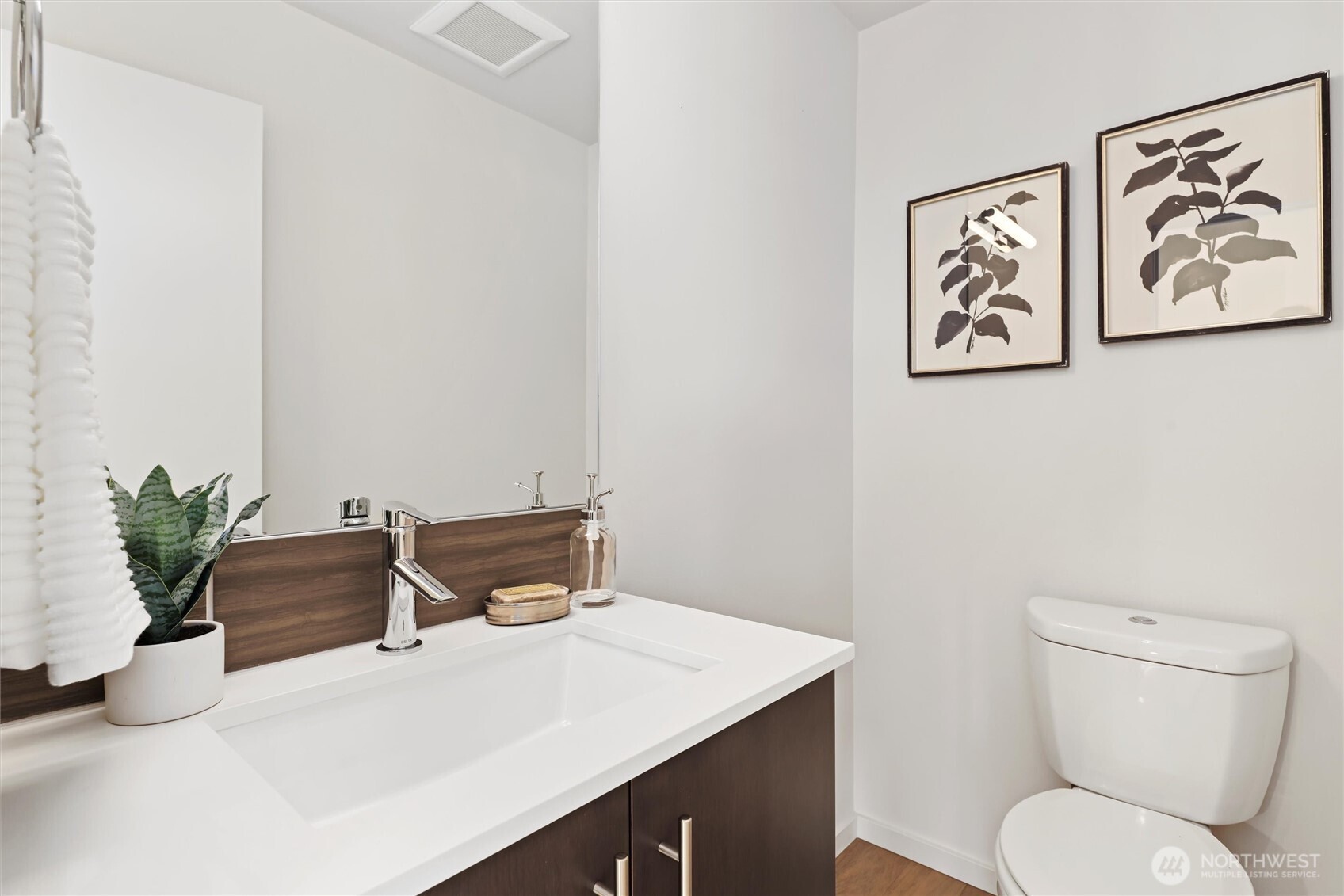 700 South Willow Street Seattle, WA 98108 - Photo 26 of 36