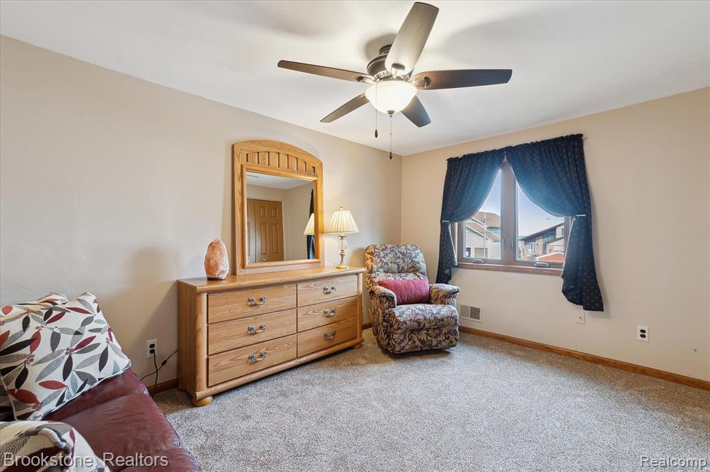 45850 Edgewater Street Chesterfield, MI 48047 - Photo 34 of 61