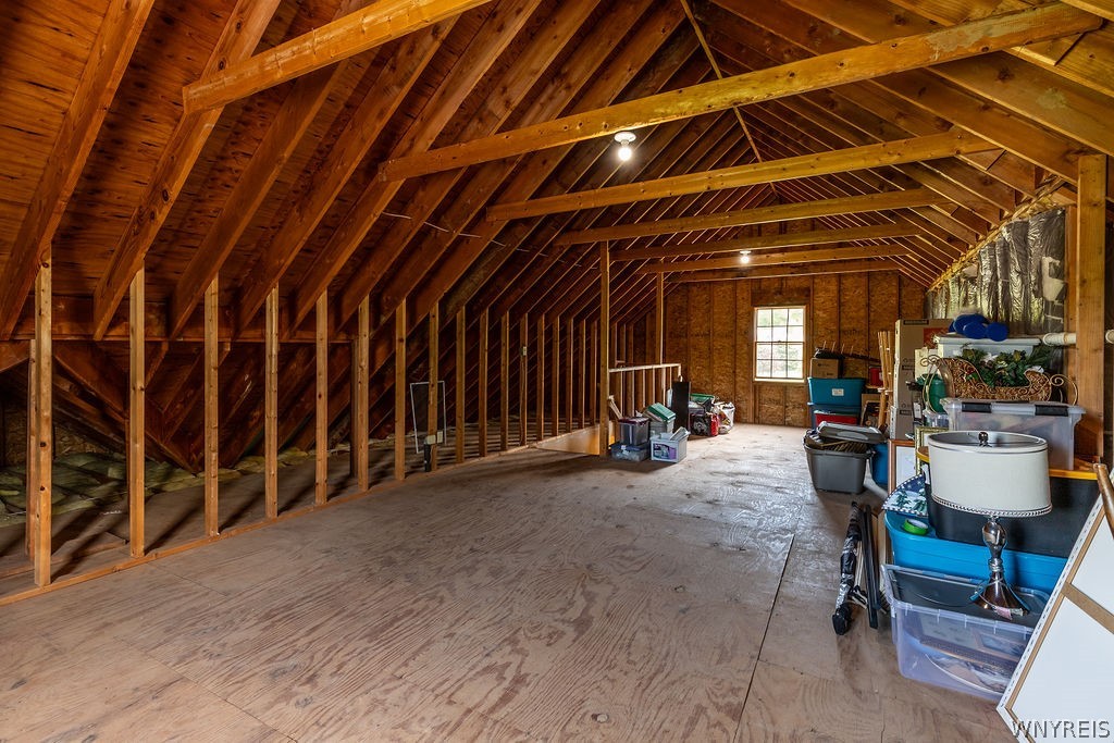 8965 Hickory Meadows Road Boston, NY 14025 - Photo 39 of 49 3rd floor attic